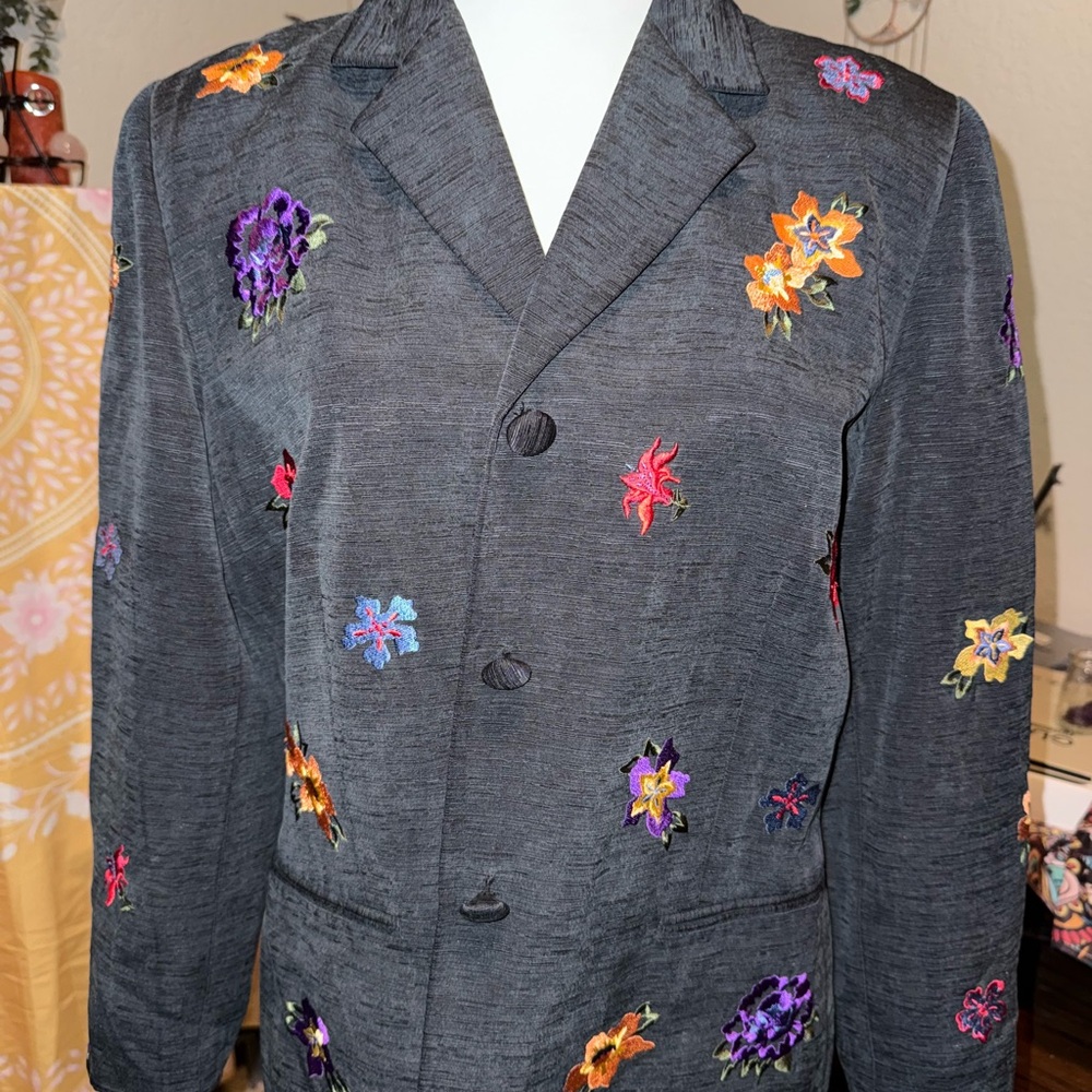 Travis Ayers Gray and Purple Blazer with Embroidered Floral Design